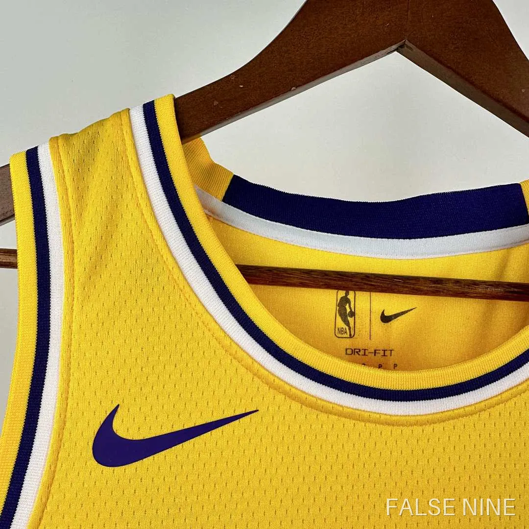 L.A. Lakers 77 Doncic Jersey, photo 3