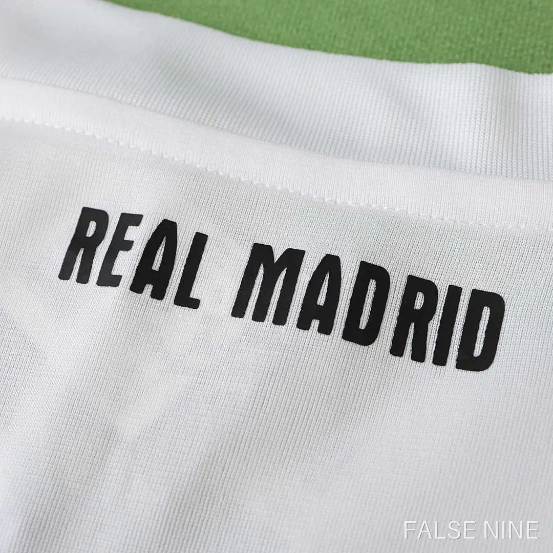 10/11 Real Madrid CF home retro Fan version, photo 25