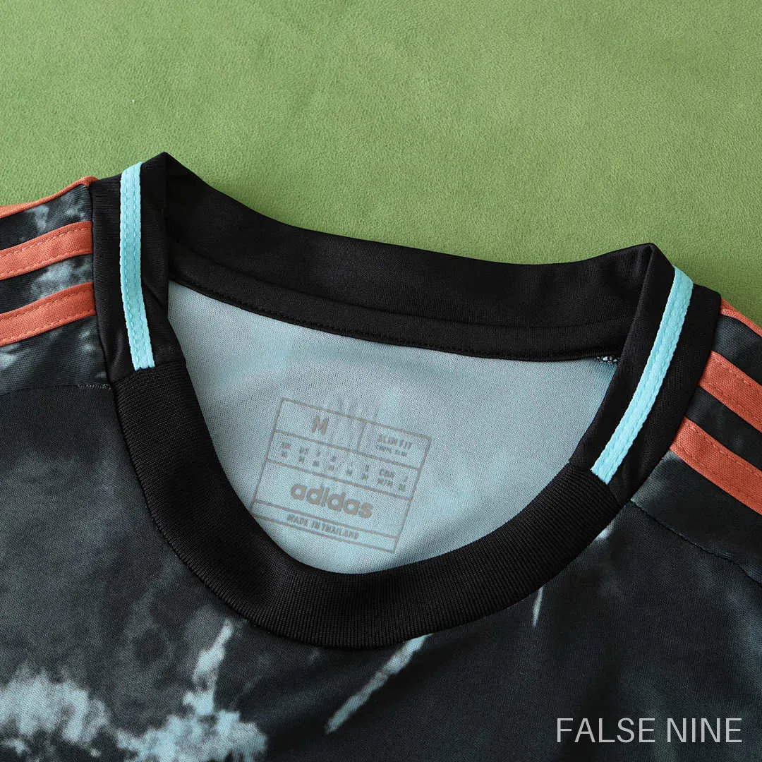 Bayern Munich 24/25 Away Shirt (Fan Version), photo 3