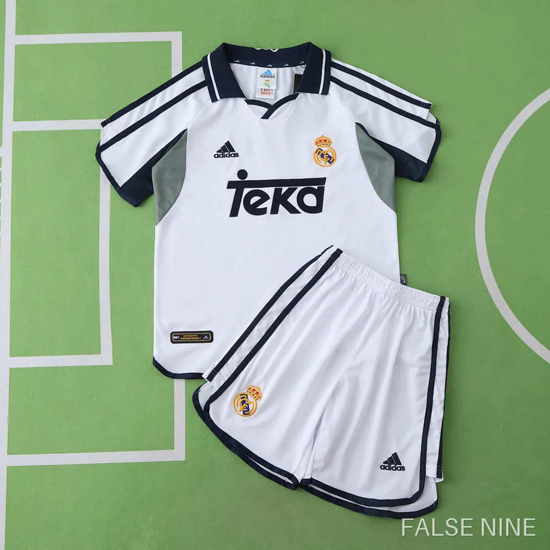 Real Madrid 2000/01 Home Kids Kit (Retro), photo 15