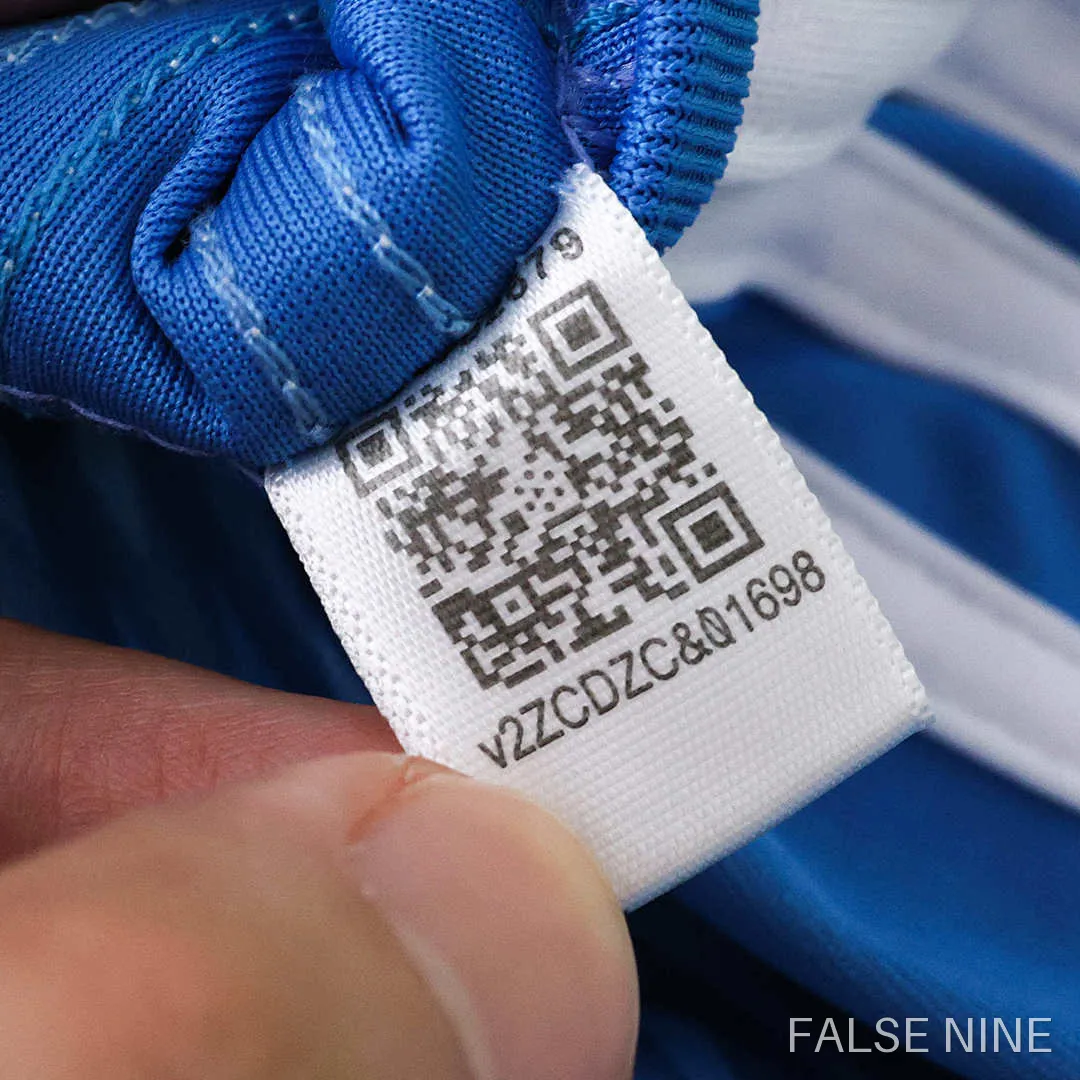 Real Madrid 25/26 Goalkeeper Shirt (Fan Version), photo 18