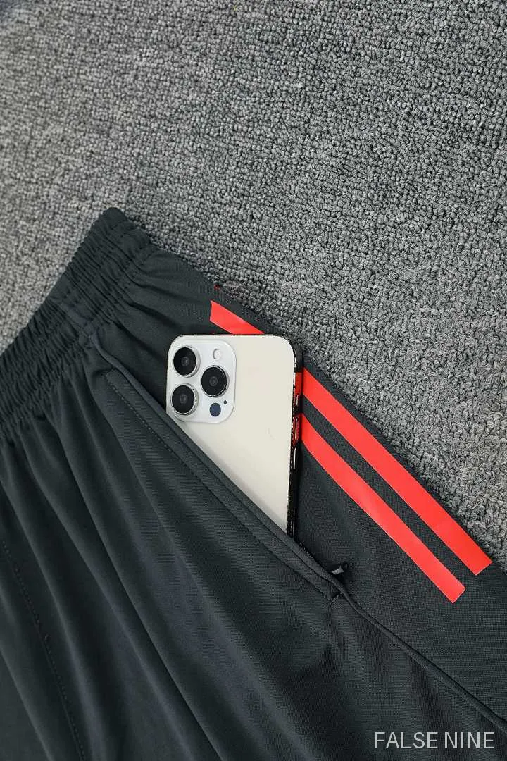 Bayern Munich 25/26 Training Kit (Fan Version), photo 2