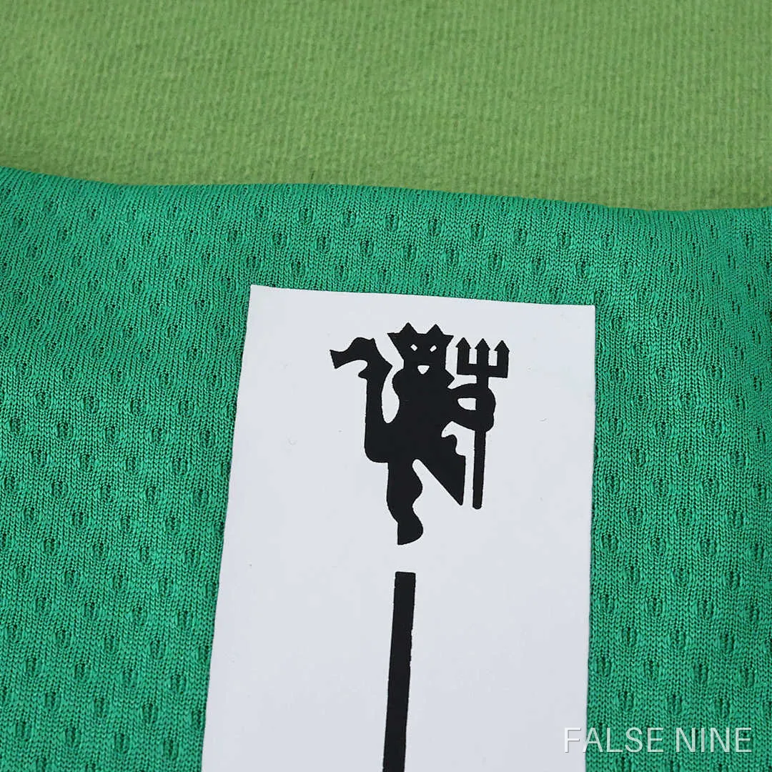 07/08 Manchester United F.C. goalkeeper retro Long sleeved Fan version, photo 23