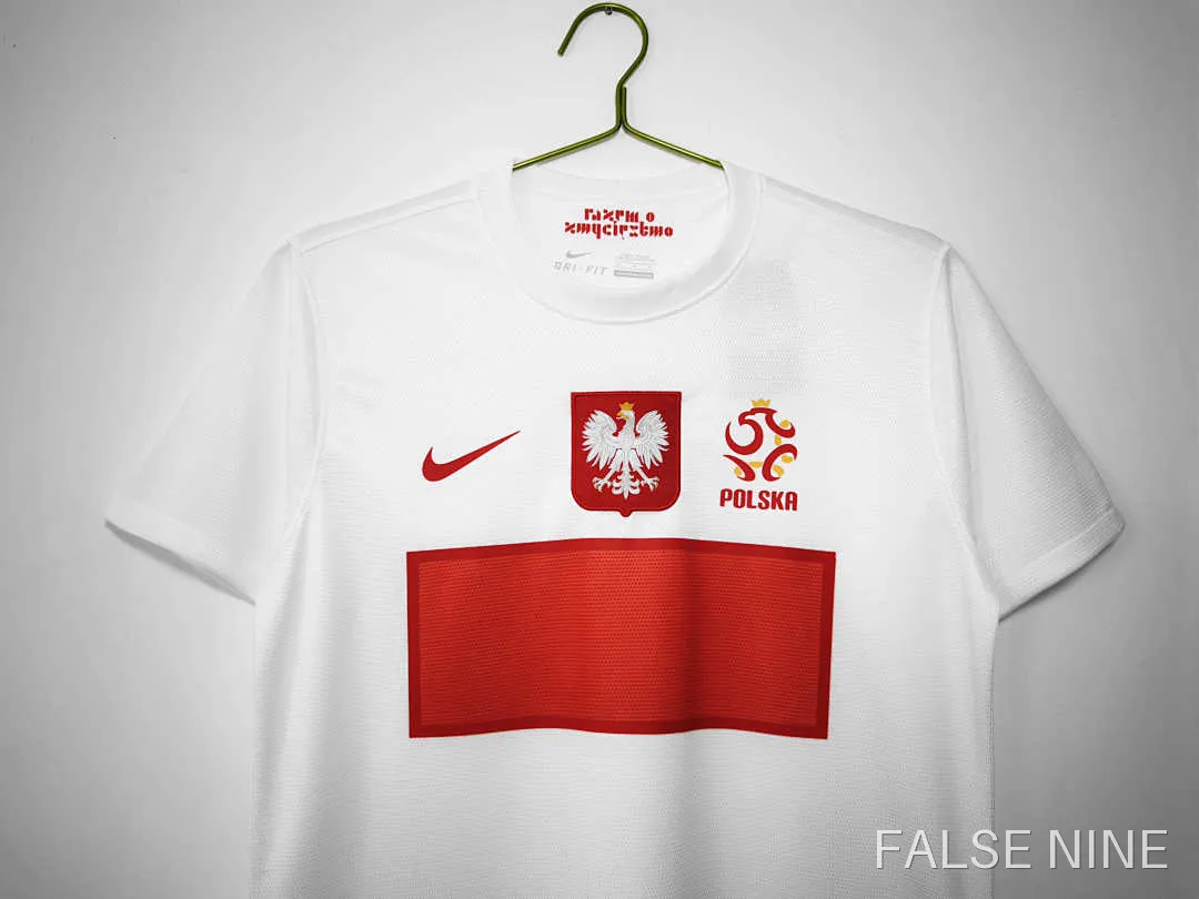 2012 Poland Home retro Fan version, photo 9