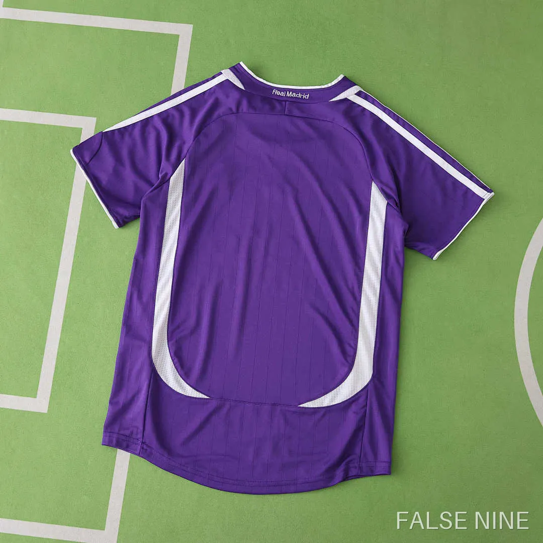 Real Madrid 2006 Third Shirt (Kids Retro), photo 19