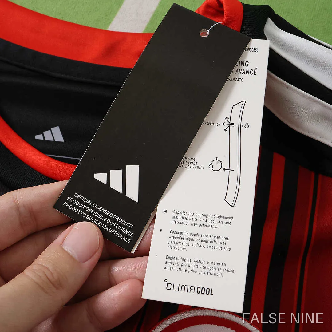 Eintracht Frankfurt 26/27 Home Shirt (Fan Version), photo 24