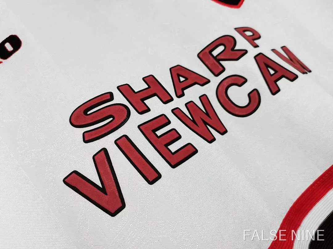 Manchester United 1998-99 Away Retro Shirt (Fan Version), photo 3
