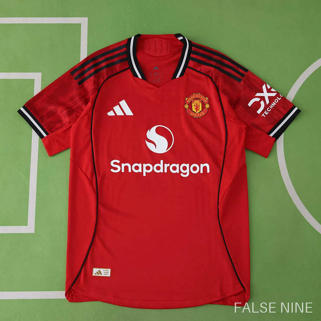 Manchester United 25/26 Home Shirt (Player Version), photo 1
