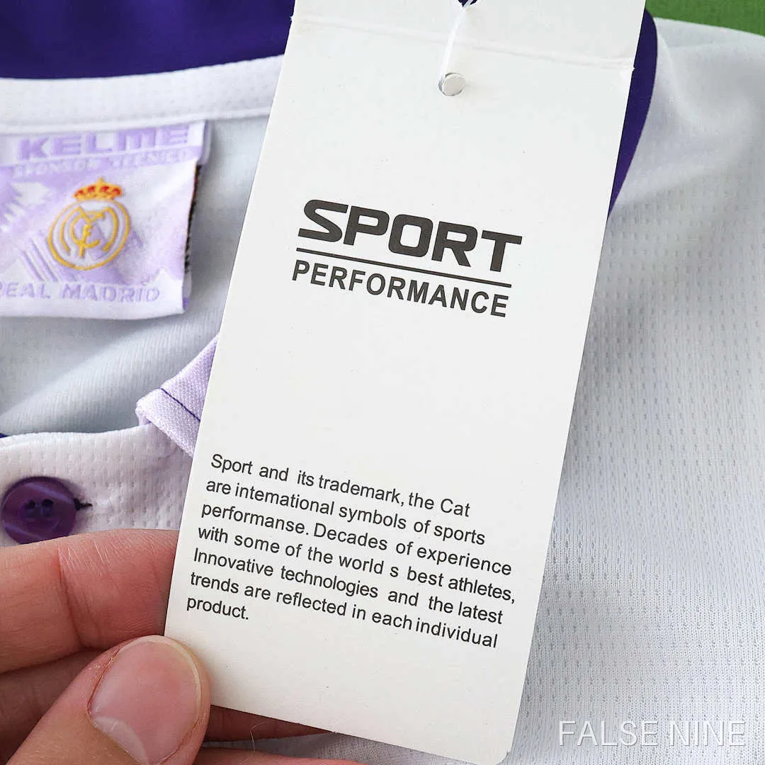 Real Madrid 1997-98 Home Kids Kit (Retro), photo 31