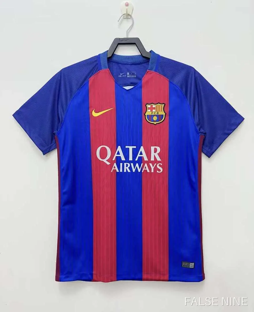 16/17 Barcelona Home retro Fan version, photo 1
