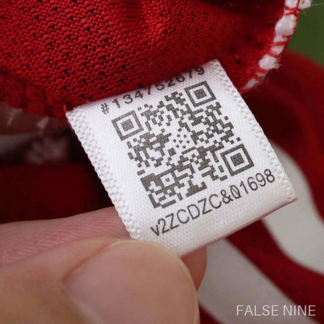 Liverpool 25/26 Home Long Sleeve Shirt (Player Version), photo 20