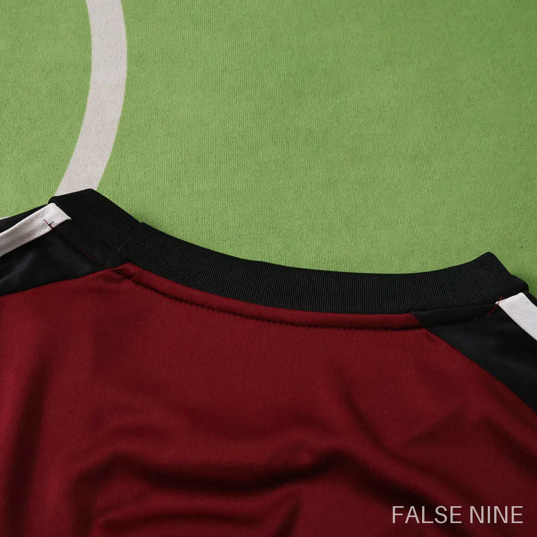 Spain 2026 Goalkeeper Long Sleeve Shirt (Fan Version), photo 3