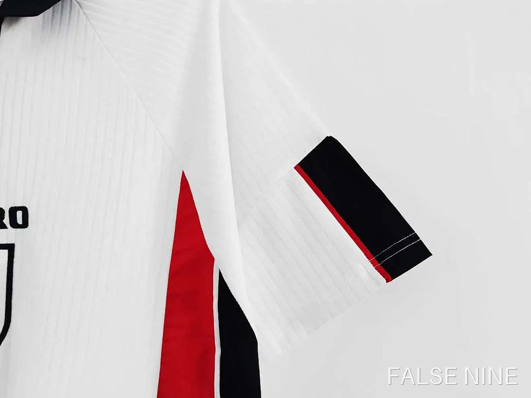 England 1998 Home Shirt (Retro Fan Version), photo 9
