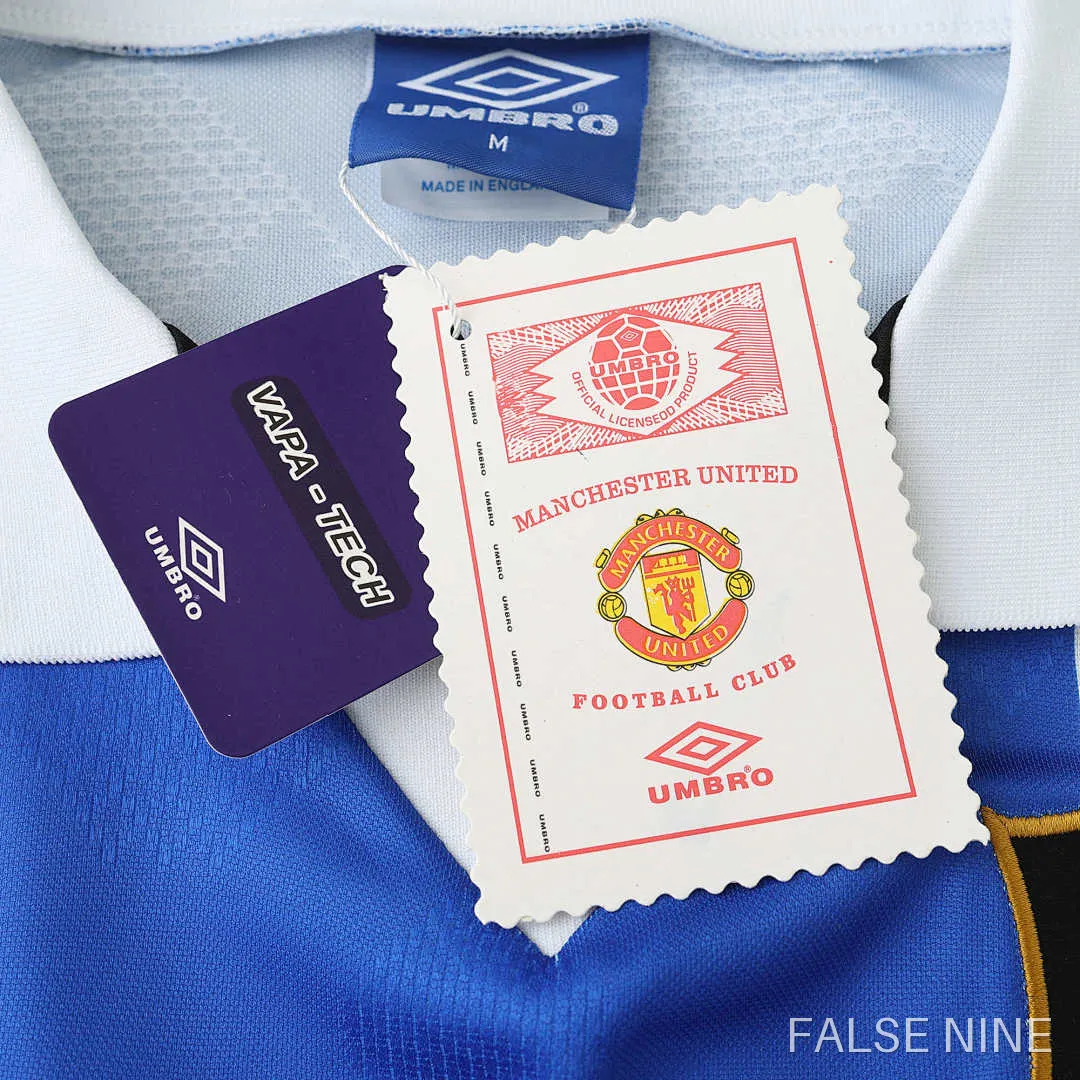 Manchester United 94/96 Third Shirt (Retro Fan Version), photo 16
