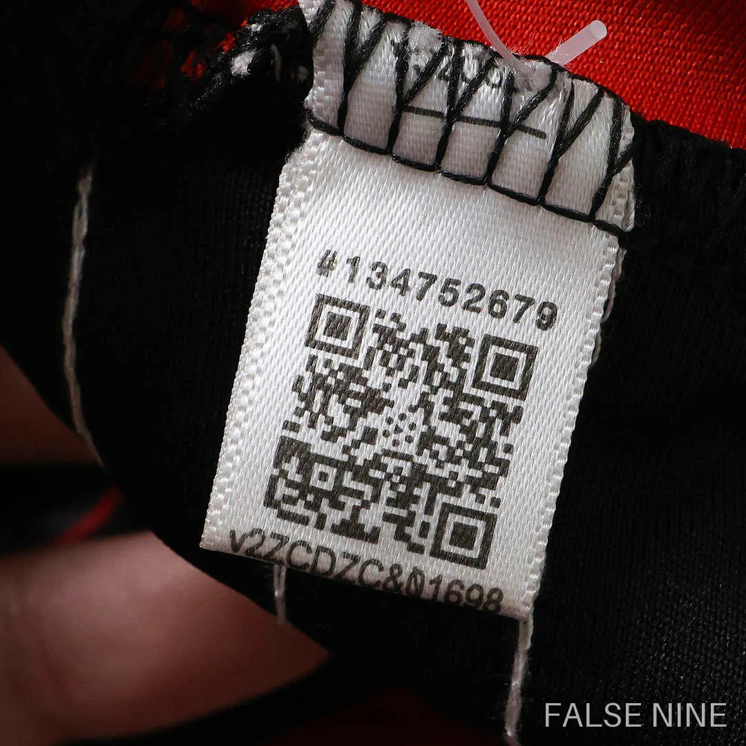Eintracht Frankfurt 26/27 Home Shirt (Fan Version), photo 22