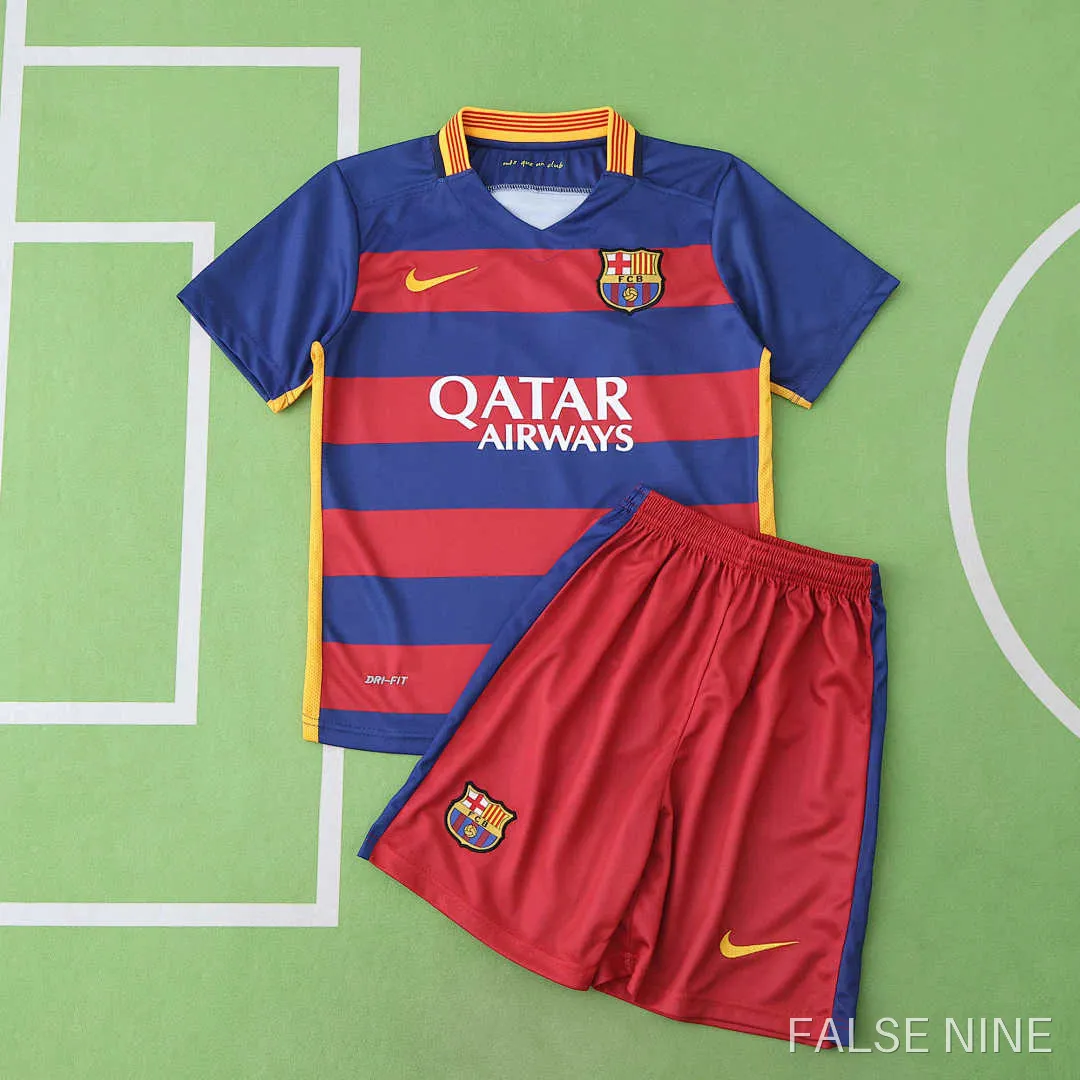 FC Barcelona 15/16 Home Kit (Kids), photo 14
