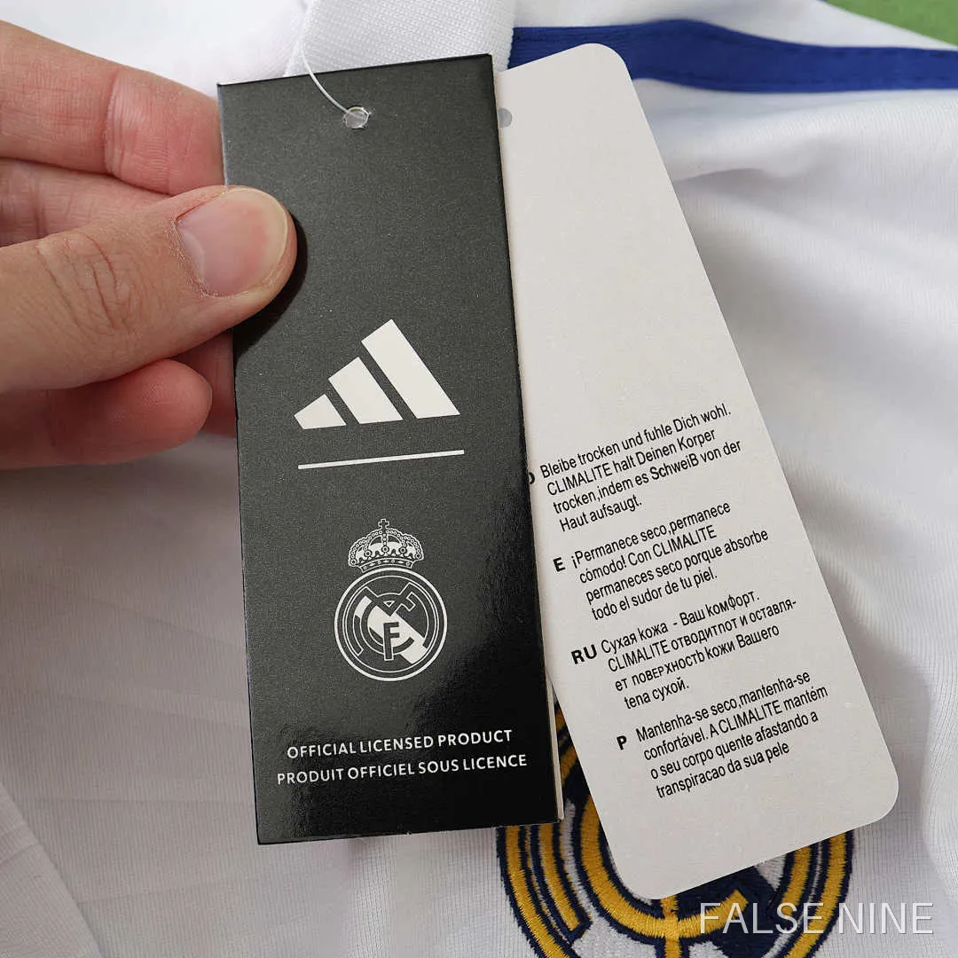 10/11 Real Madrid CF home retro Fan version, photo 23