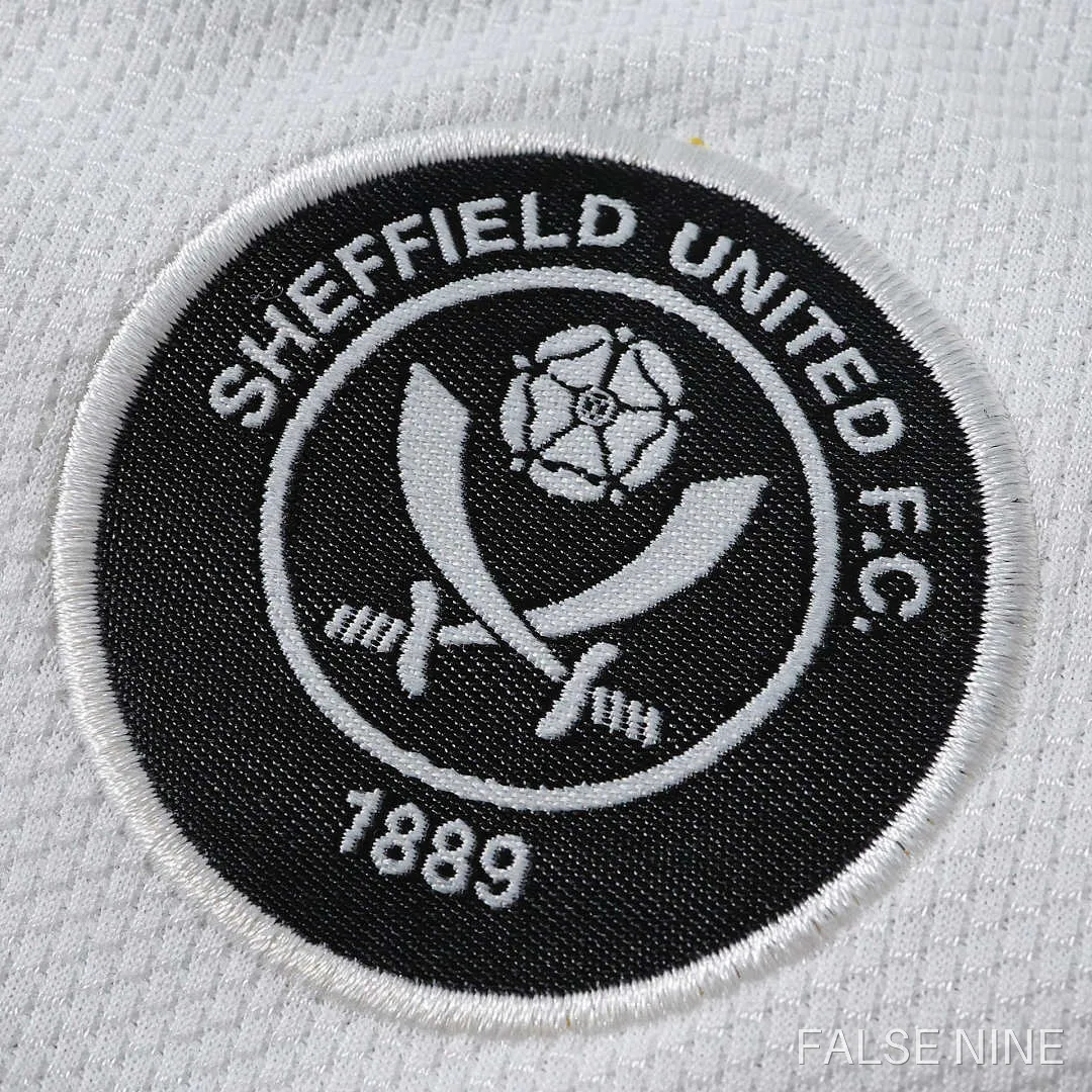 Sheffield United 26/27 Away Kids Kit, photo 11