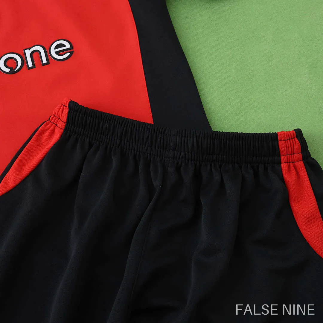 Manchester United 02/04 Home Kids Kit (Retro), photo 12