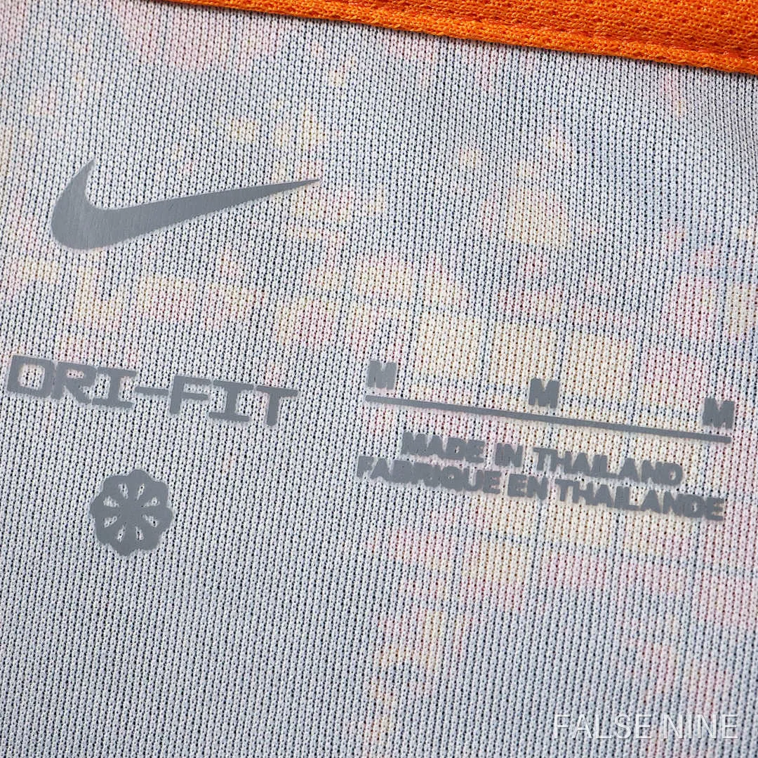 Netherlands 2026 Goalkeeper Long Sleeve Shirt (Fan Version), photo 14