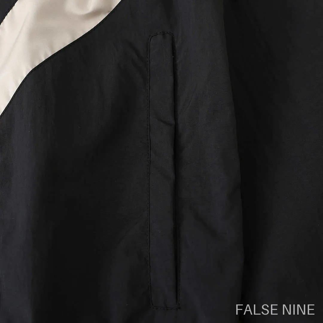 Manchester United 24/25 Training Windbreaker, photo 13