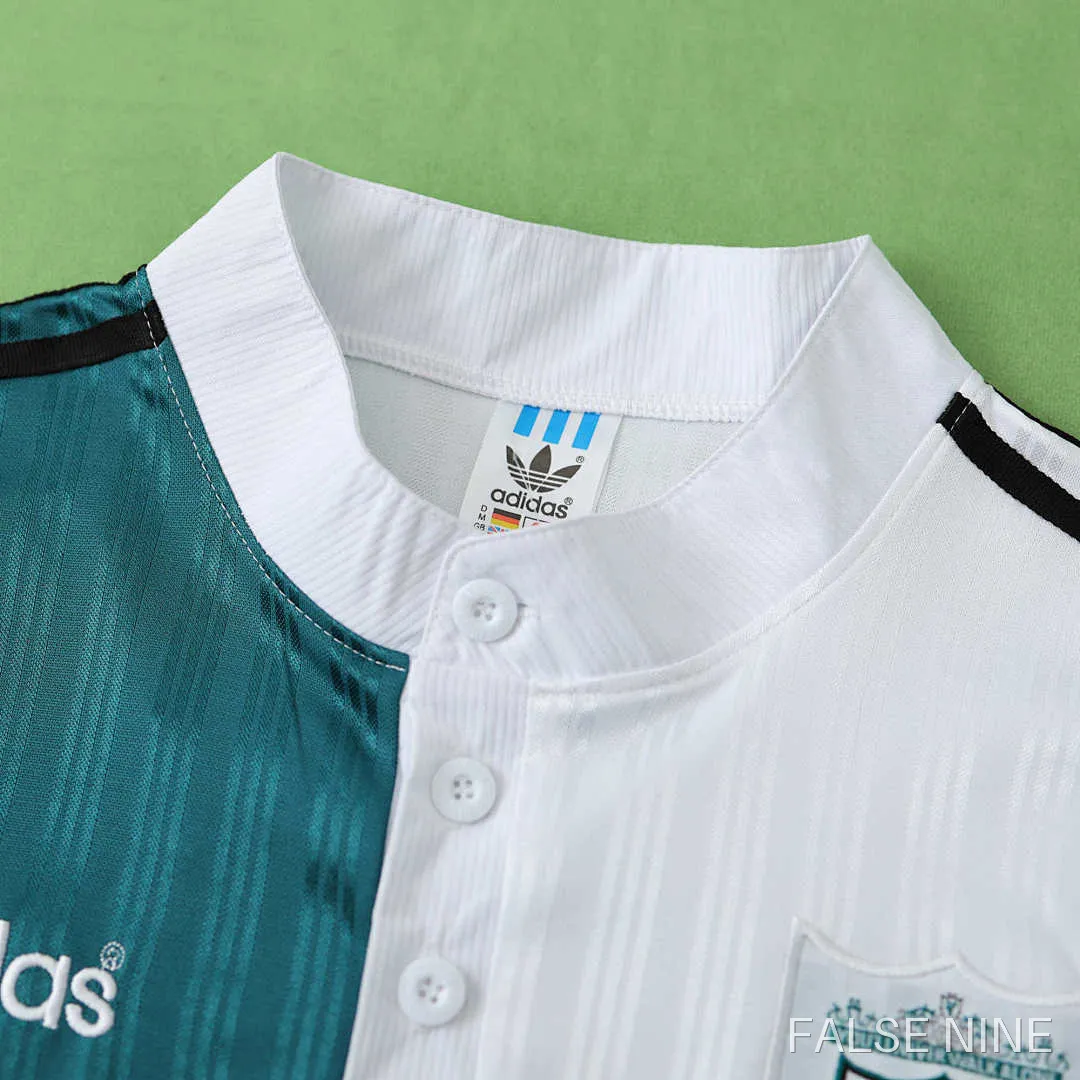 Liverpool 1995-96 Away Shirt (Fan Version), photo 2