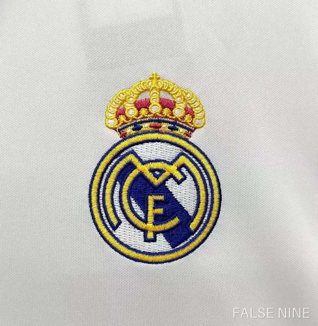 16/17 Real Madrid Home retro Fan version, photo 4