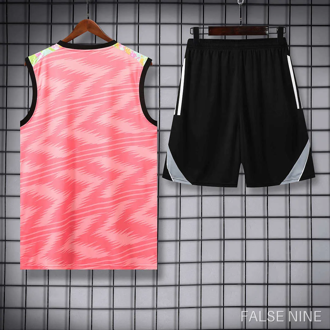 Real Madrid 25/26 Training Vest and Shorts (Fan Version), photo 6