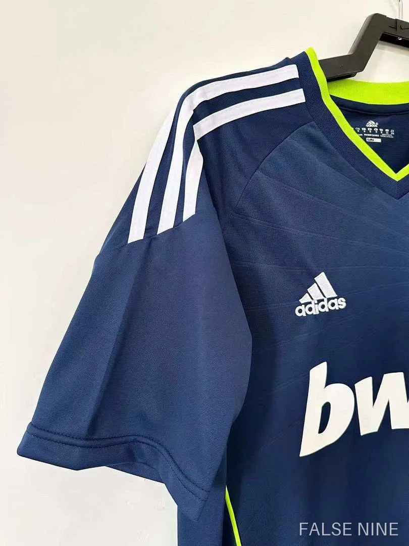 10/11 Real Madrid away retro Fan version, photo 4