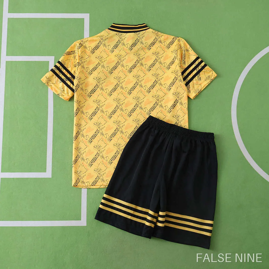 Liverpool 1994-96 Third Kids Kit, photo 19