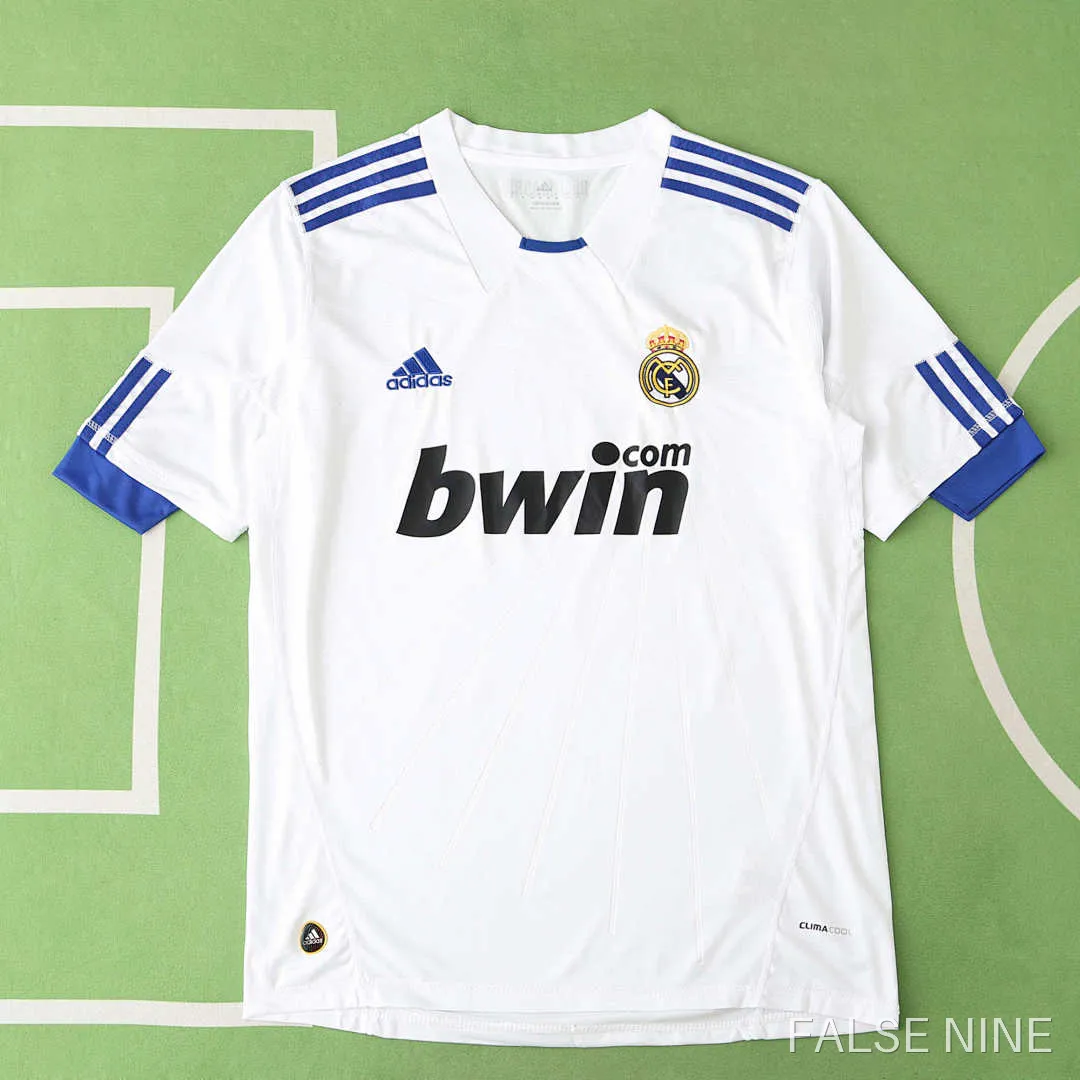 10/11 Real Madrid CF home retro Fan version, photo 1