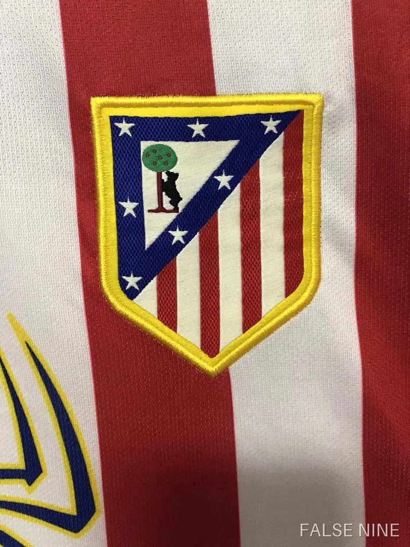 04/05 Atletico Madrid Home retro Fan version, photo 2
