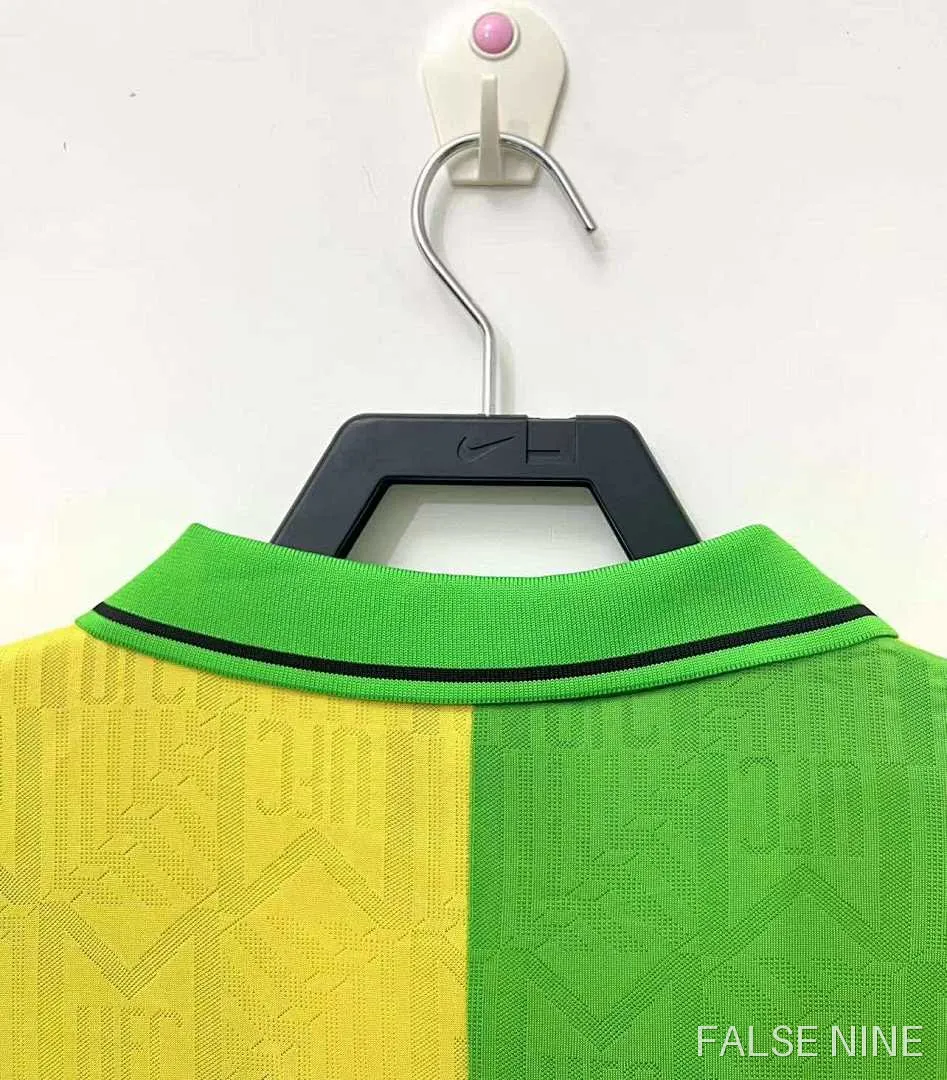 Manchester United 1992-94 Away Shirt (Retro Fan version), photo 5