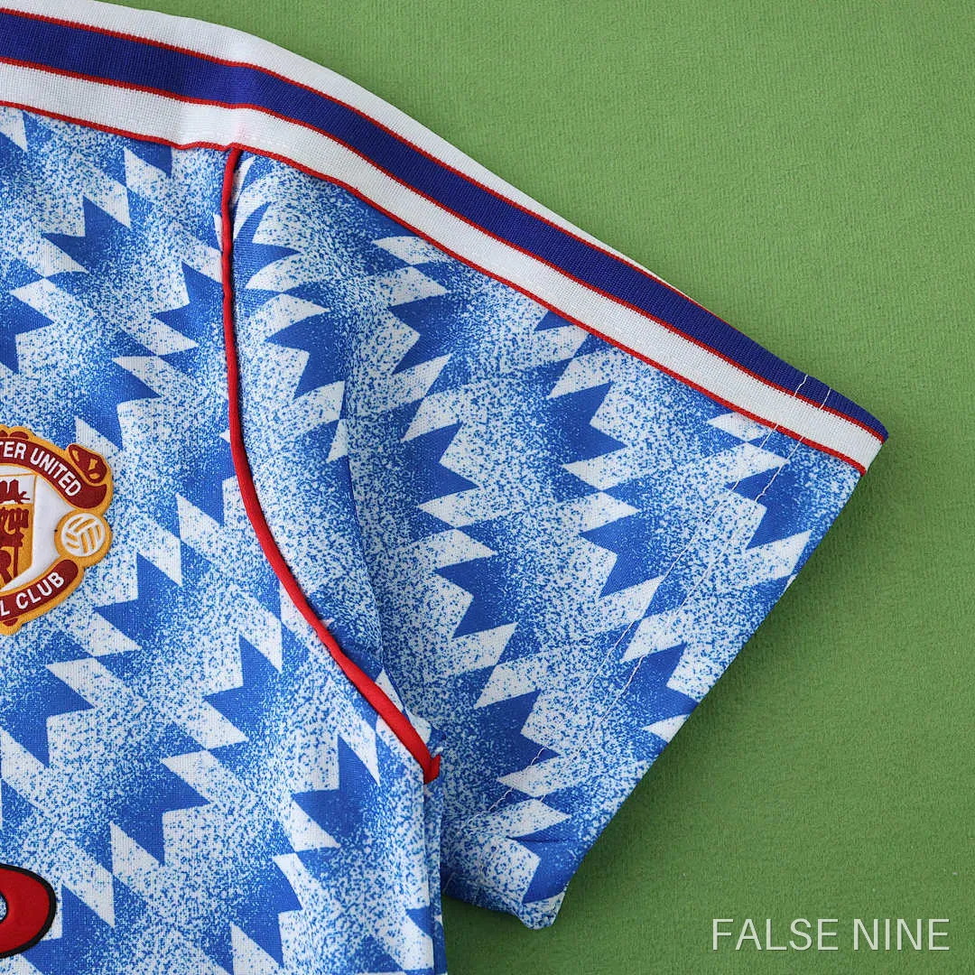 Manchester United 1990-92 Away Retro Kids Shirt, photo 7