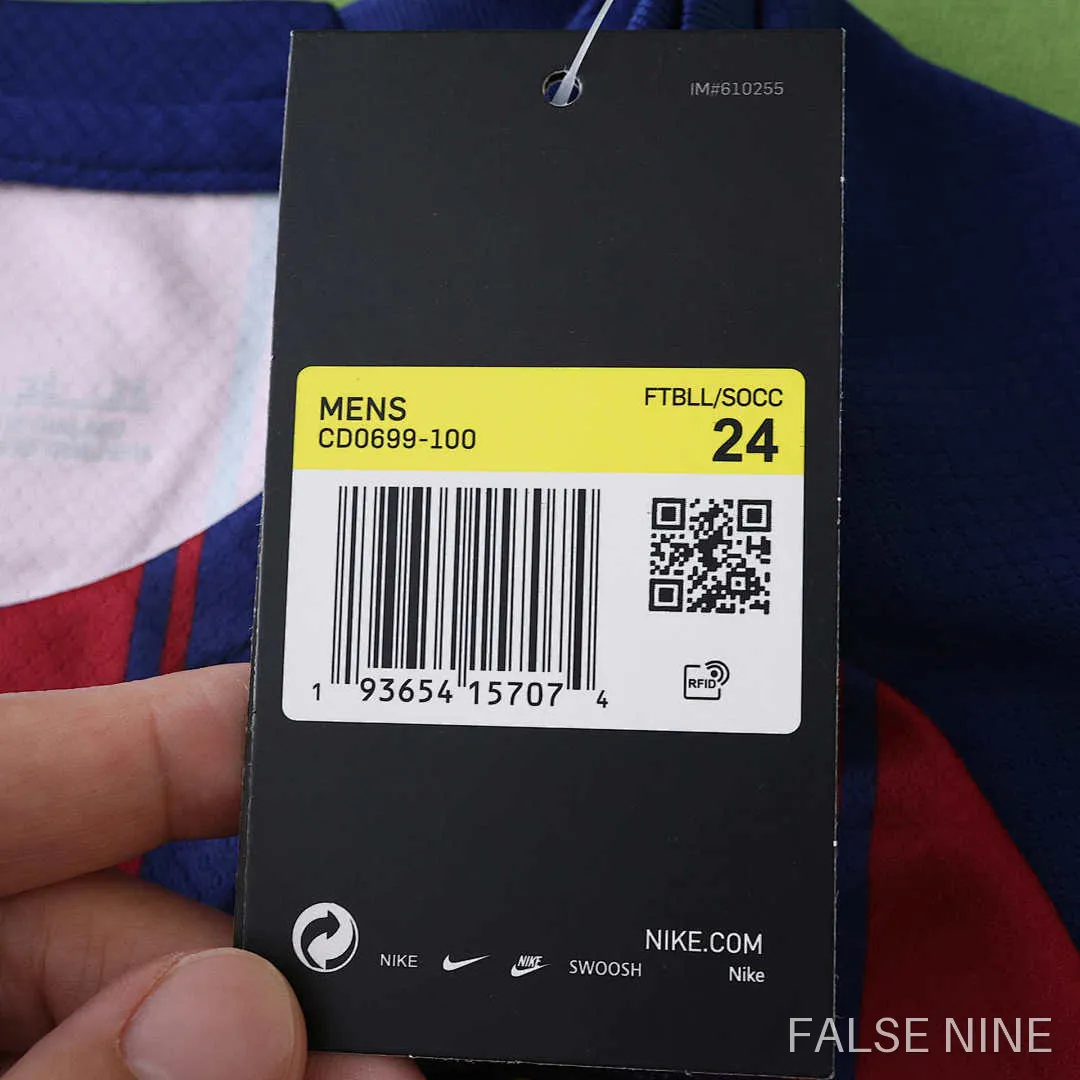 FC Barcelona 25/26 Home Kit (Kids), photo 30