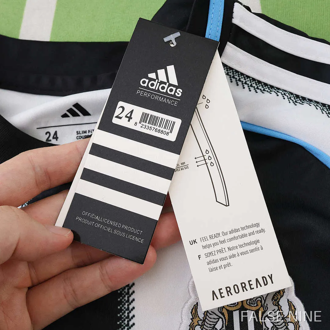 Newcastle United 25/26 Home Kids Kit, photo 34