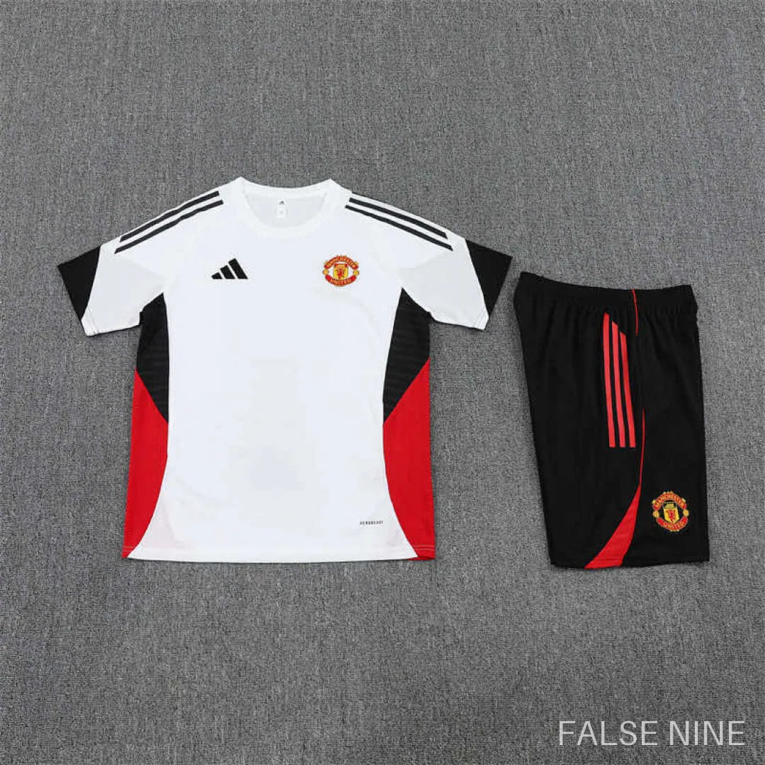 Manchester United 25/26 Training Kit (Fan Version), photo 1