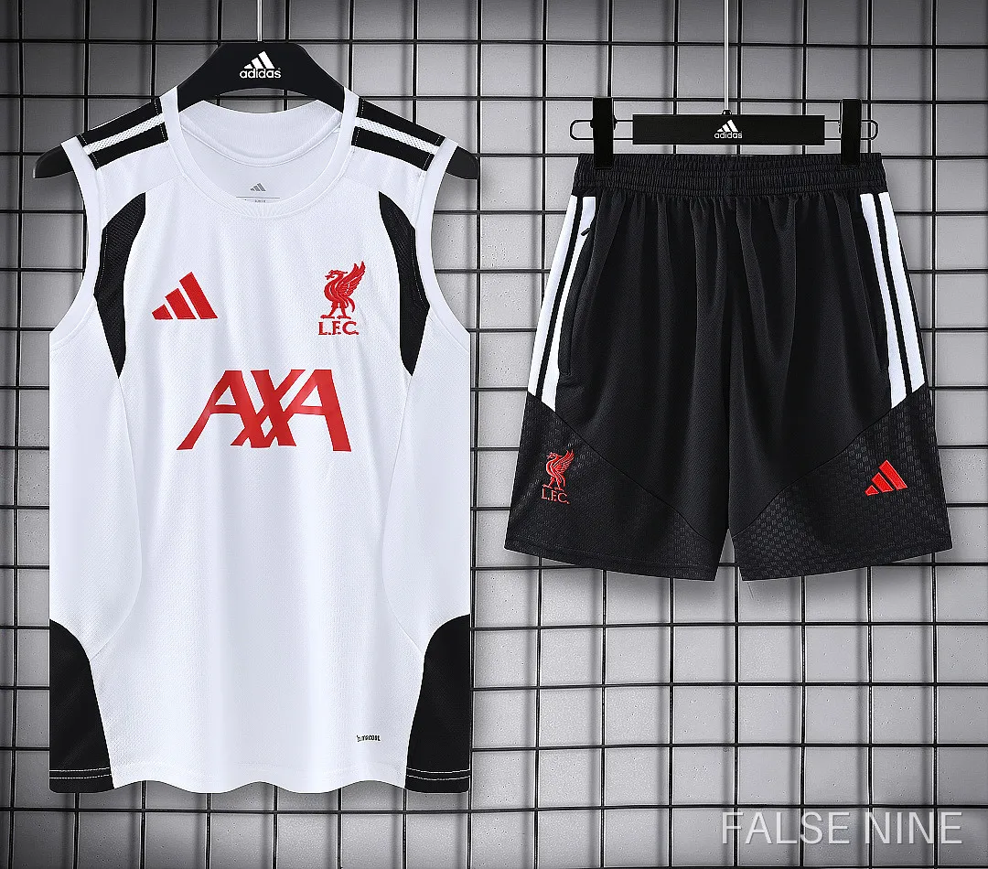 Liverpool 26/27 Training Vest and Shorts Set (Fan Version), photo 1