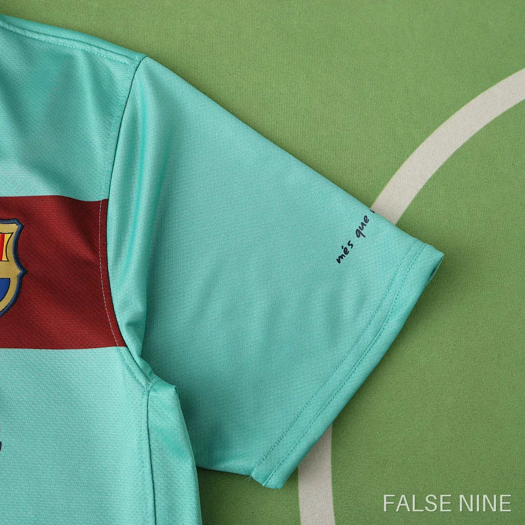 10/11 FC Barcelona / Barça away retro Fan version, photo 10