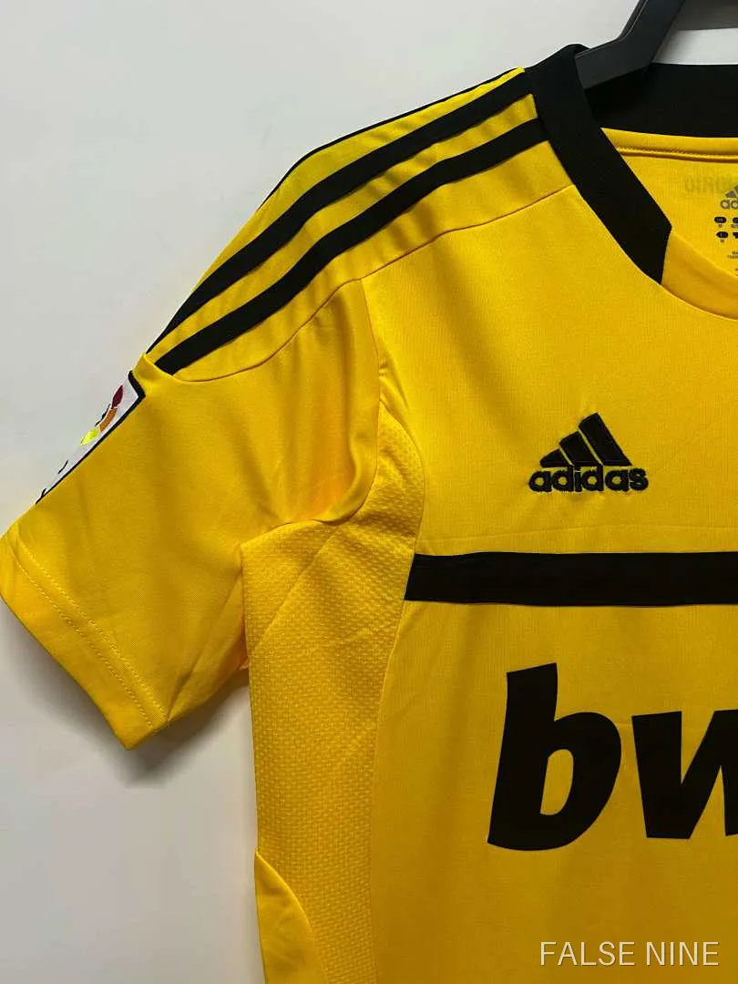 11/12 Real Madrid Yellow Goalkeeper retro Fan version, photo 8