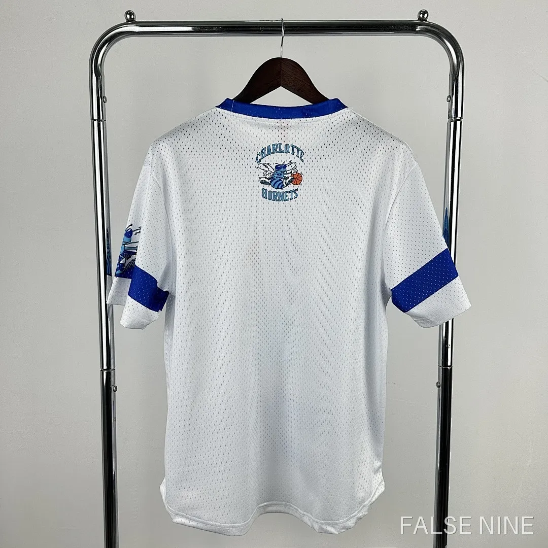 Charlotte Hornets Retro Short Sleeved Shirt (25-26), photo 18