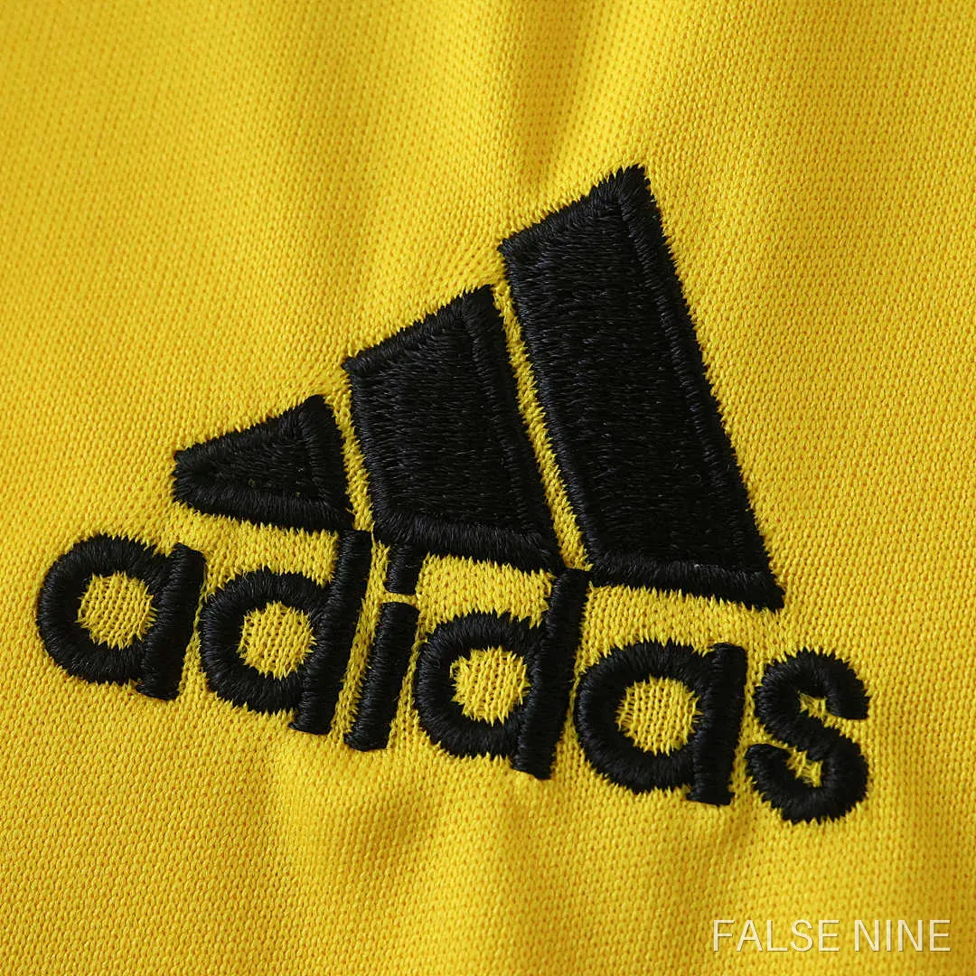 Real Madrid 2011-12 Goalkeeper Kids Kit (Retro), photo 5