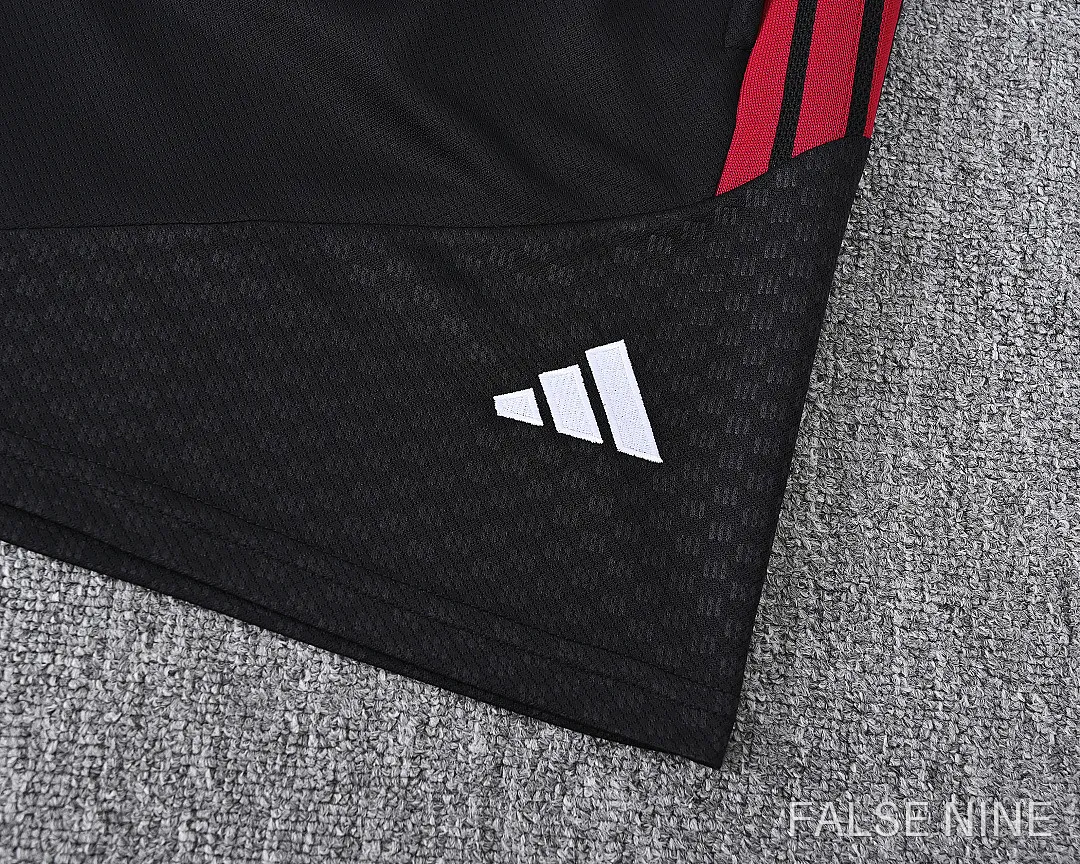 Manchester United 26/27 Training Vest and Shorts Set (Fan Version), photo 4