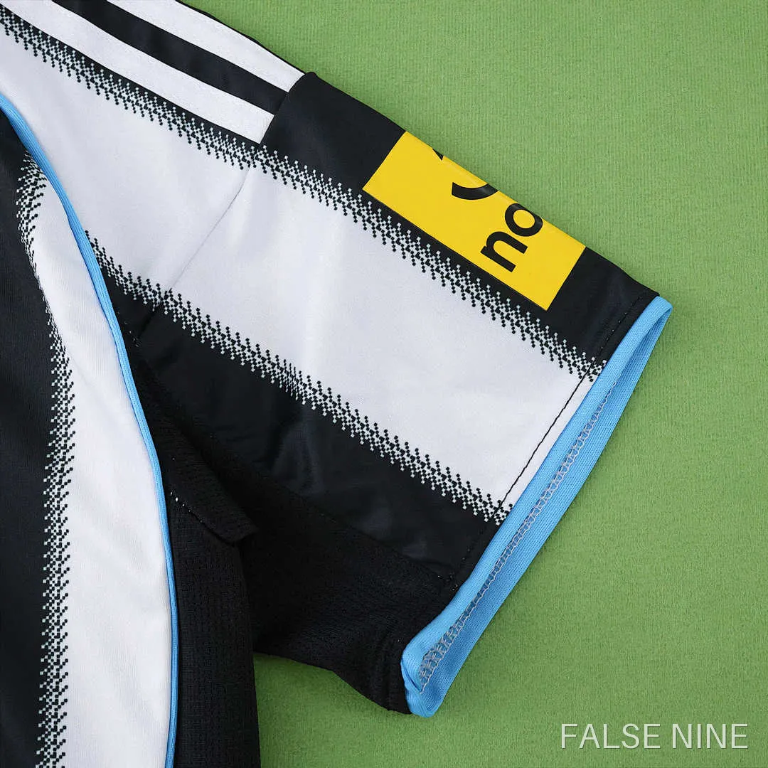 Newcastle United 25/26 Home Kids Kit, photo 10