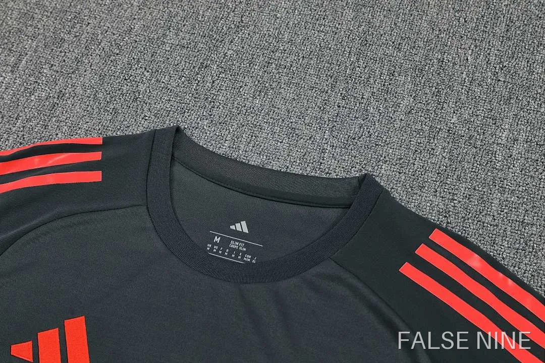 Bayern Munich 25/26 Training Kit (Fan Version), photo 14
