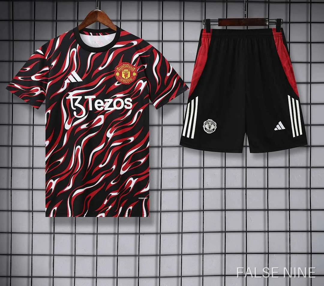 Manchester United 25/26 Training Kit (Fan Version), photo 1
