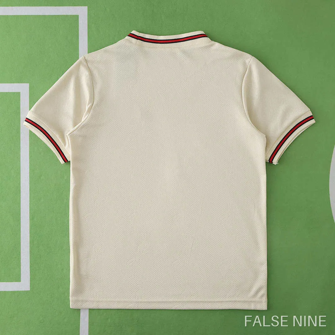 Liverpool 1996-97 Away Retro Kids Kit, photo 18