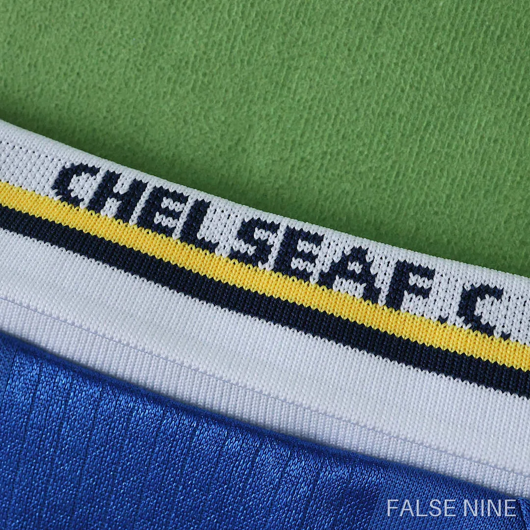 Chelsea 1997-99 Home Kids Kit, photo 19
