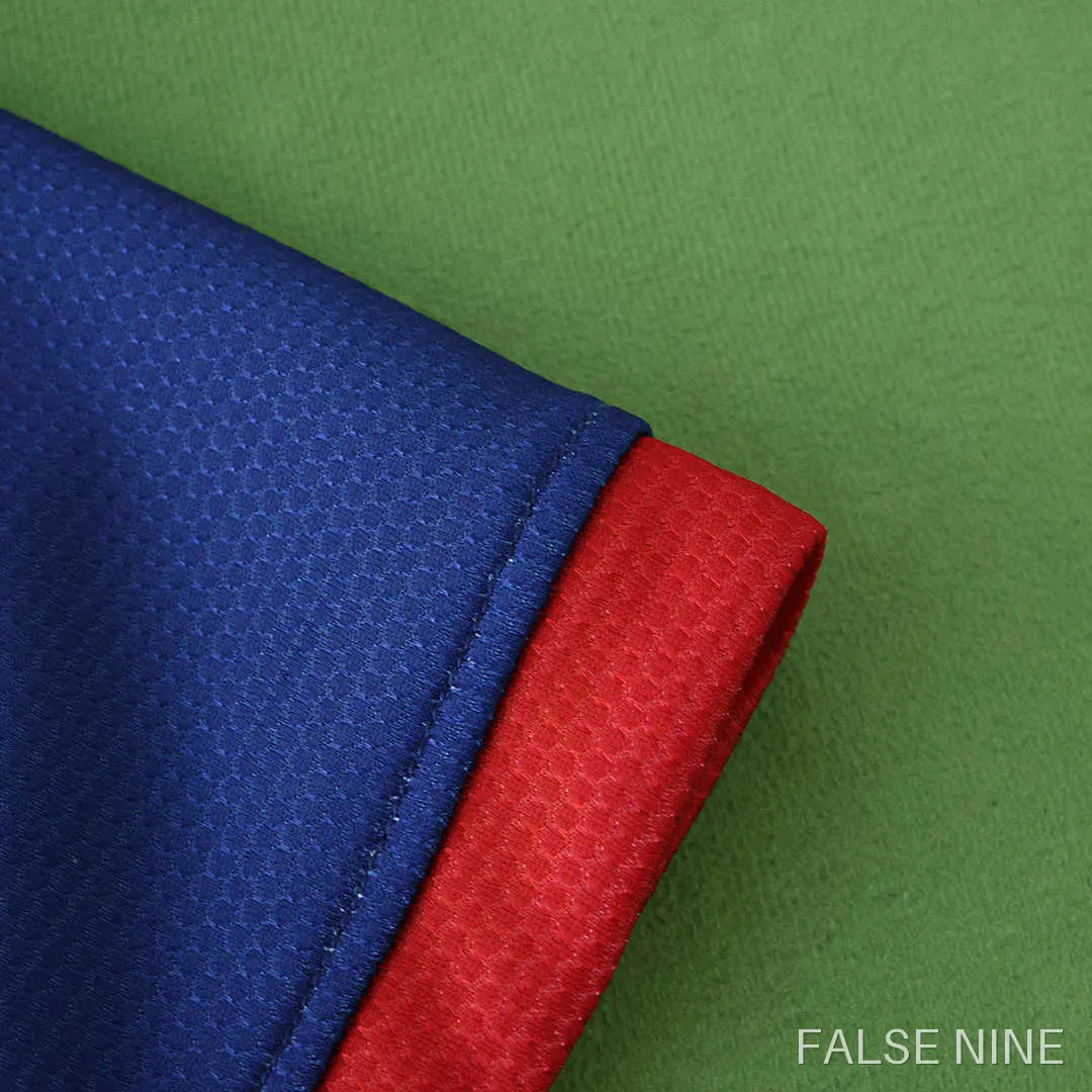 12/13 FC Barcelona / Barça home retro Kids kit, photo 9