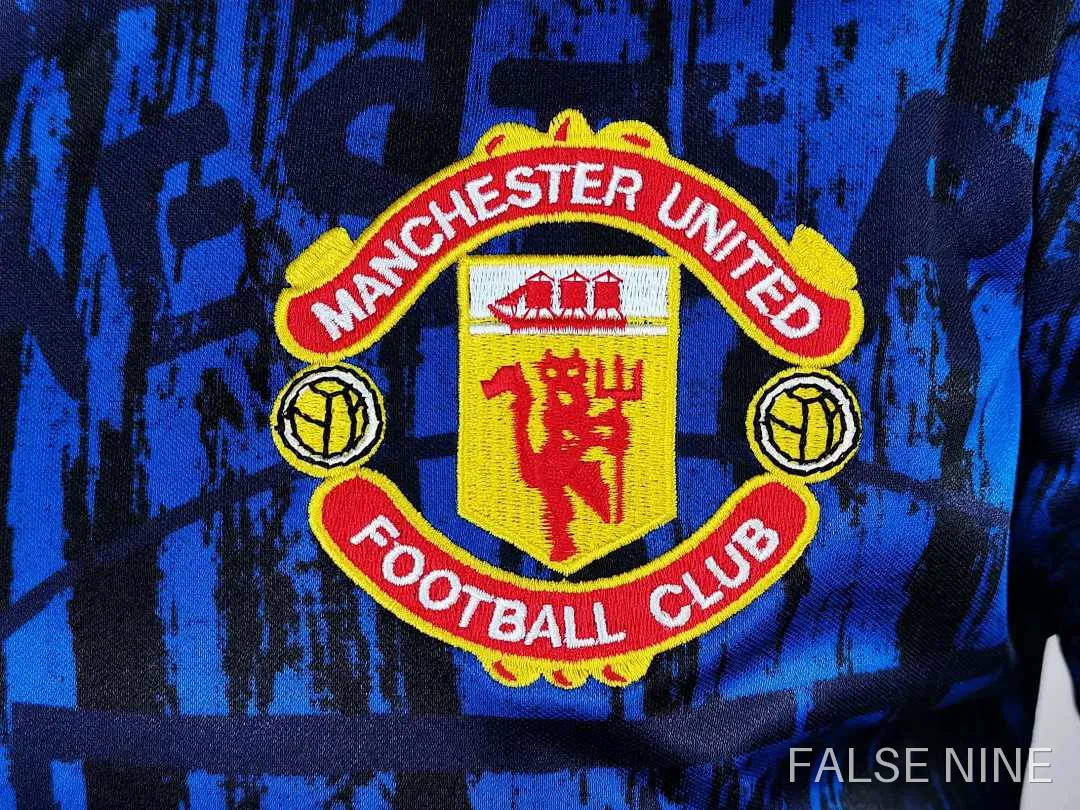 Manchester United 1992-93 Away Long Sleeve Retro Jersey (Fan Version), photo 9